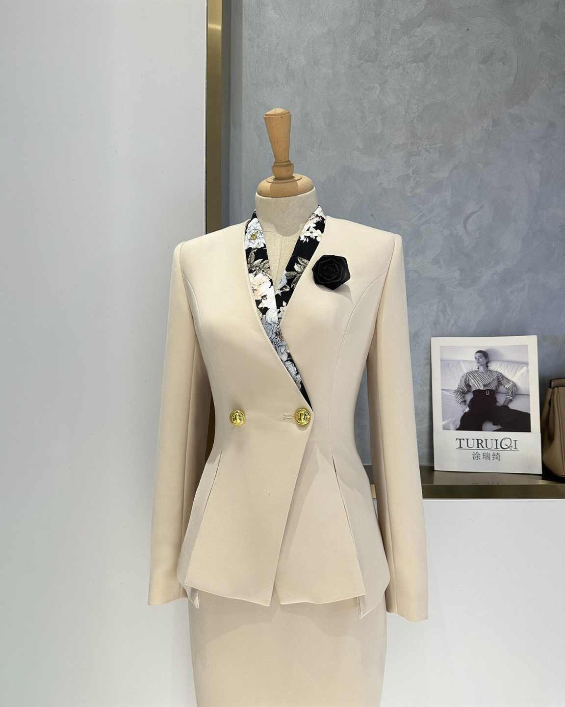 Elegant Peplum Women Suit Set  - Women Formal Wear For Conference review and price